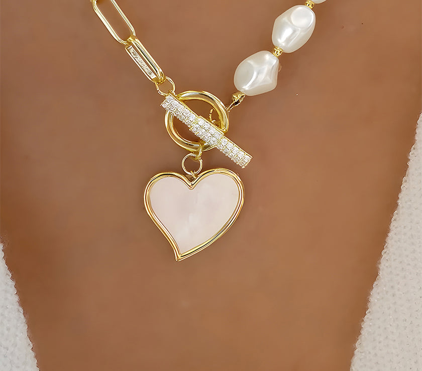 Gold Heart Shape Pendant Rhinestone Pearl Chain Necklace