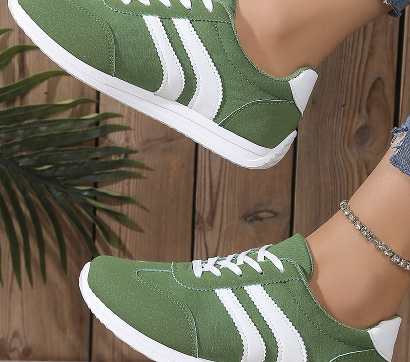 Blackish Green Patchwork Breathable Lace Up Sneakers